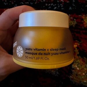 NEW Saturday Skin Yuzu Vitamin C sleep mask